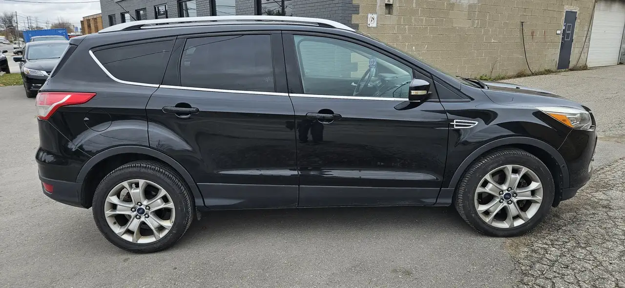 Ford Escape photo Ford Escape