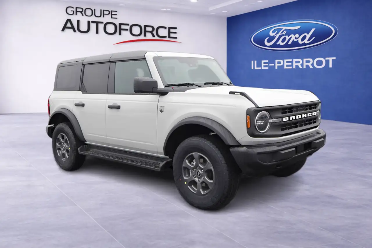 Ford Bronco снимка Ford Bronco
