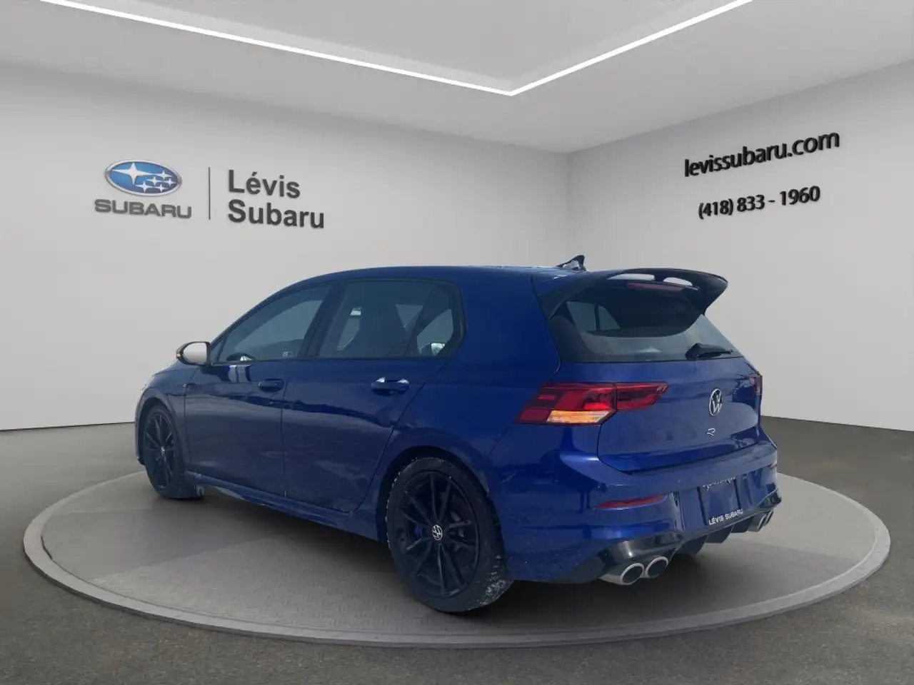 Volkswagen Golf R снимка Volkswagen Golf R