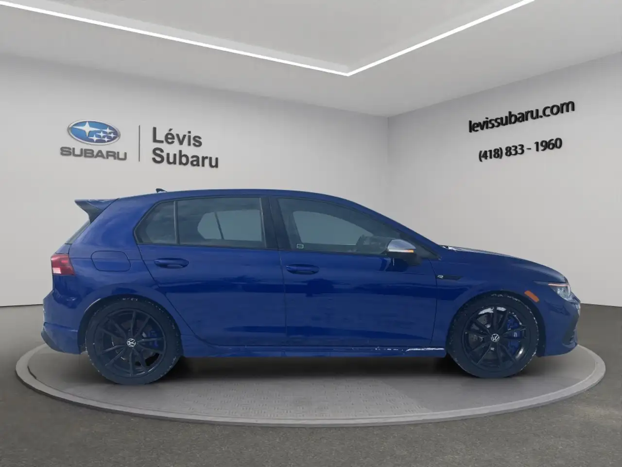 Volkswagen Golf R снимка Volkswagen Golf R