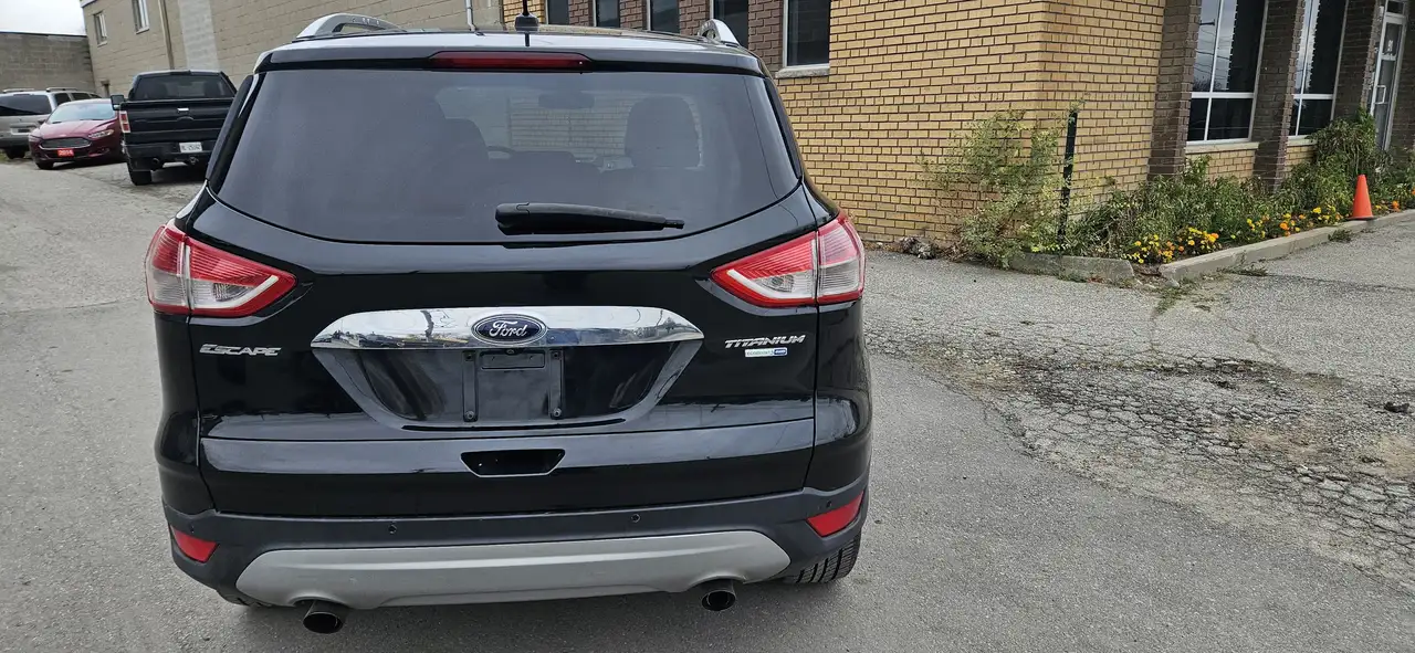 Ford Escape photo Ford Escape