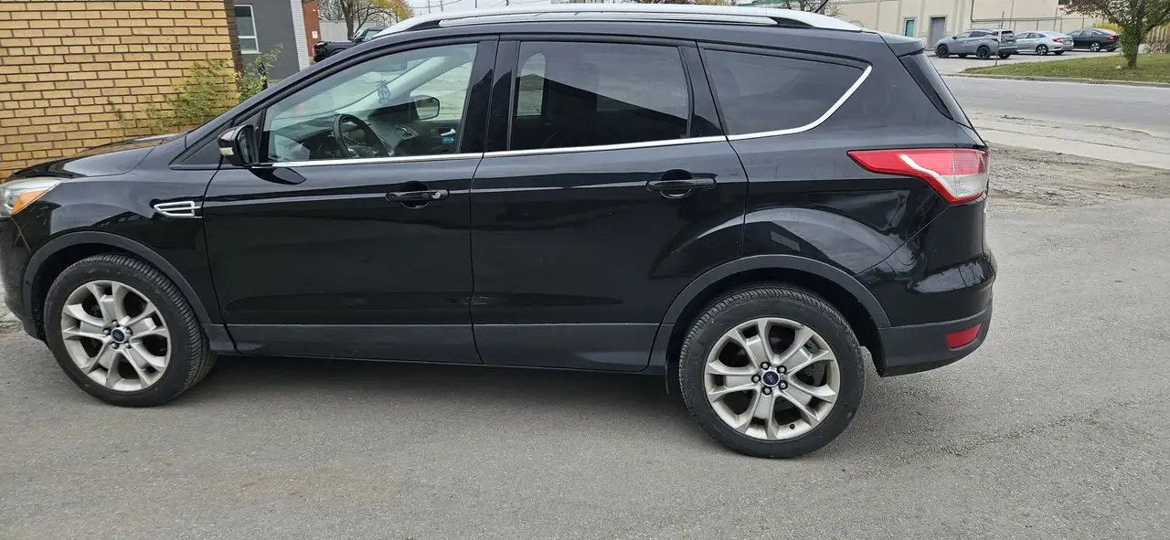Ford Escape photo Ford Escape