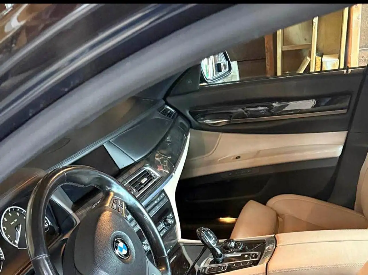BMW 7 Series снимка BMW 7 Series