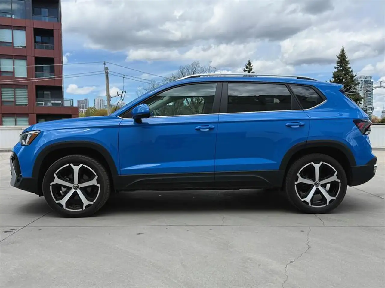 Volkswagen Taos снимка Volkswagen Taos
