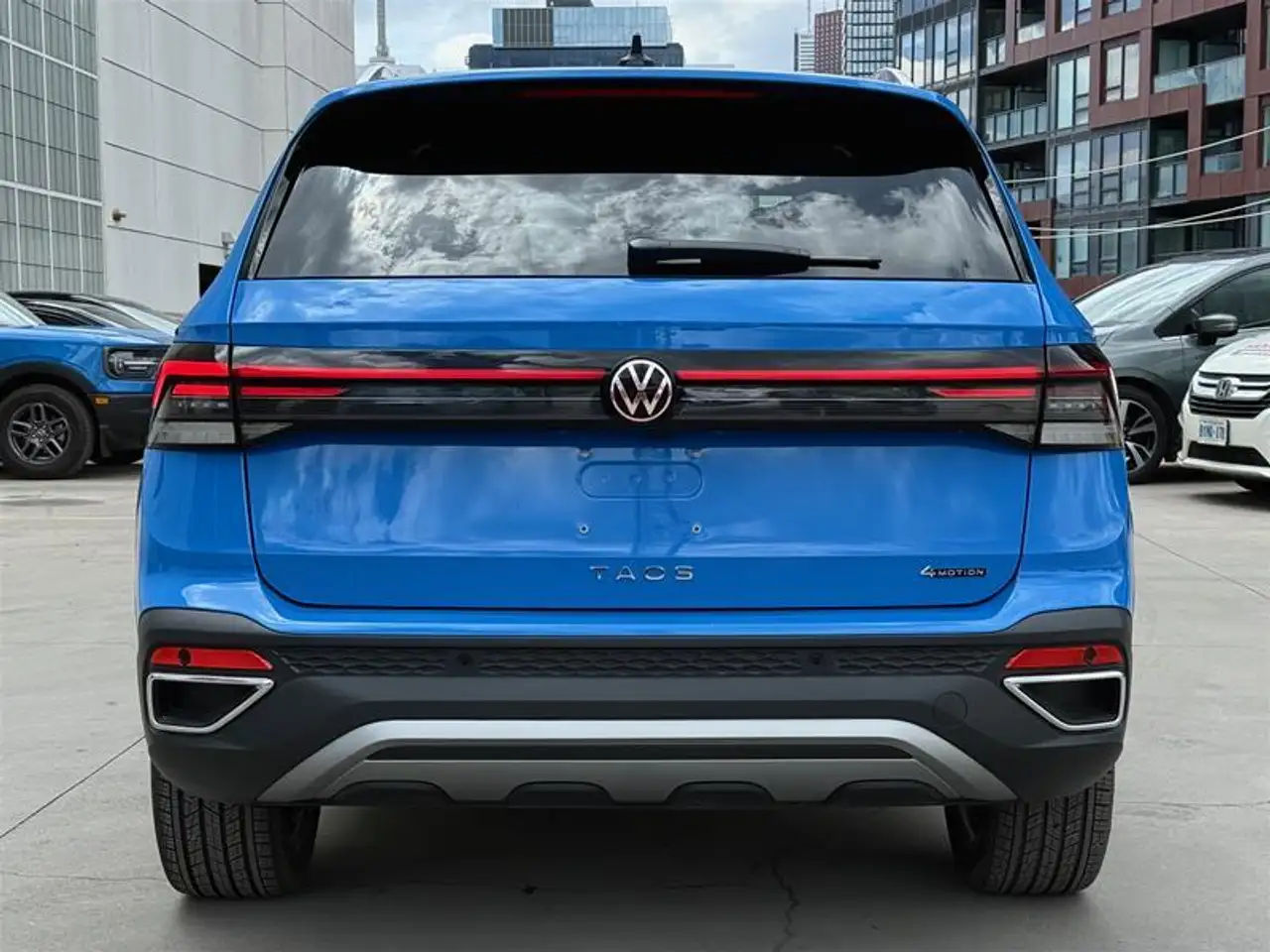 Volkswagen Taos снимка Volkswagen Taos