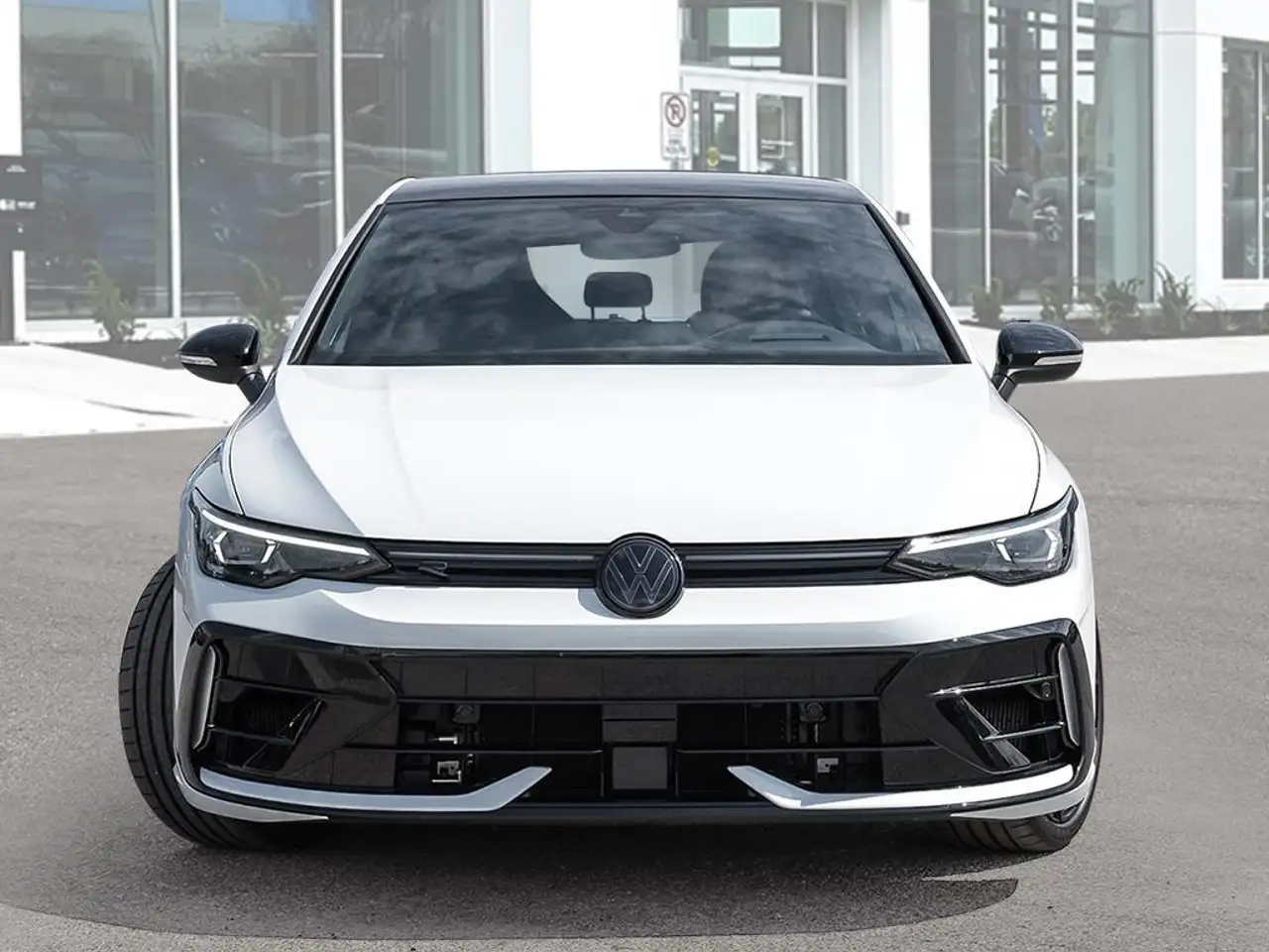 Volkswagen Golf R снимка Volkswagen Golf R