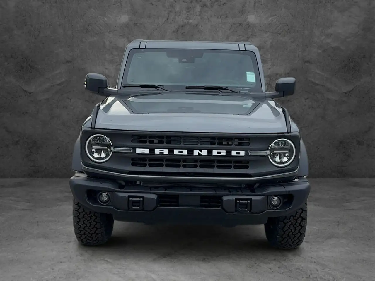 Ford Bronco photo Ford Bronco