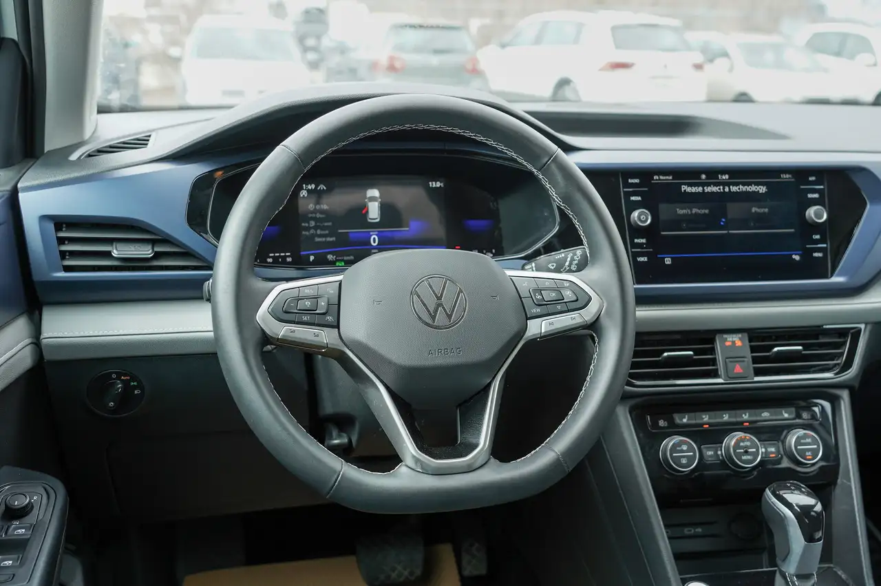 Volkswagen Taos снимка Volkswagen Taos