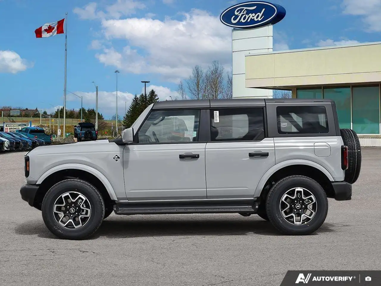 Ford Bronco снимка Ford Bronco