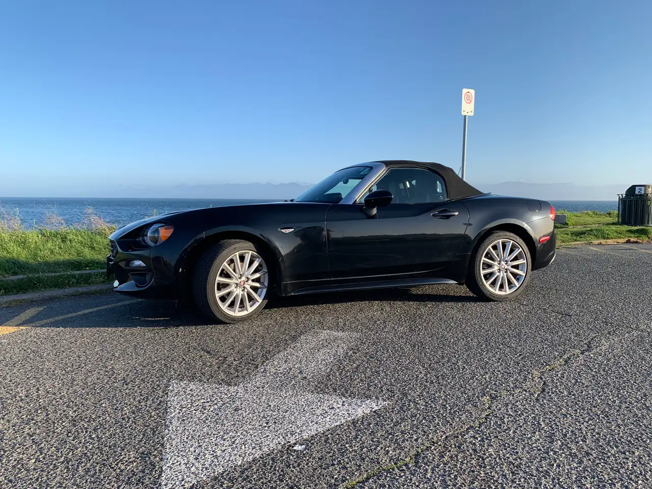 Fiat 124 Spider снимка Fiat 124 Spider