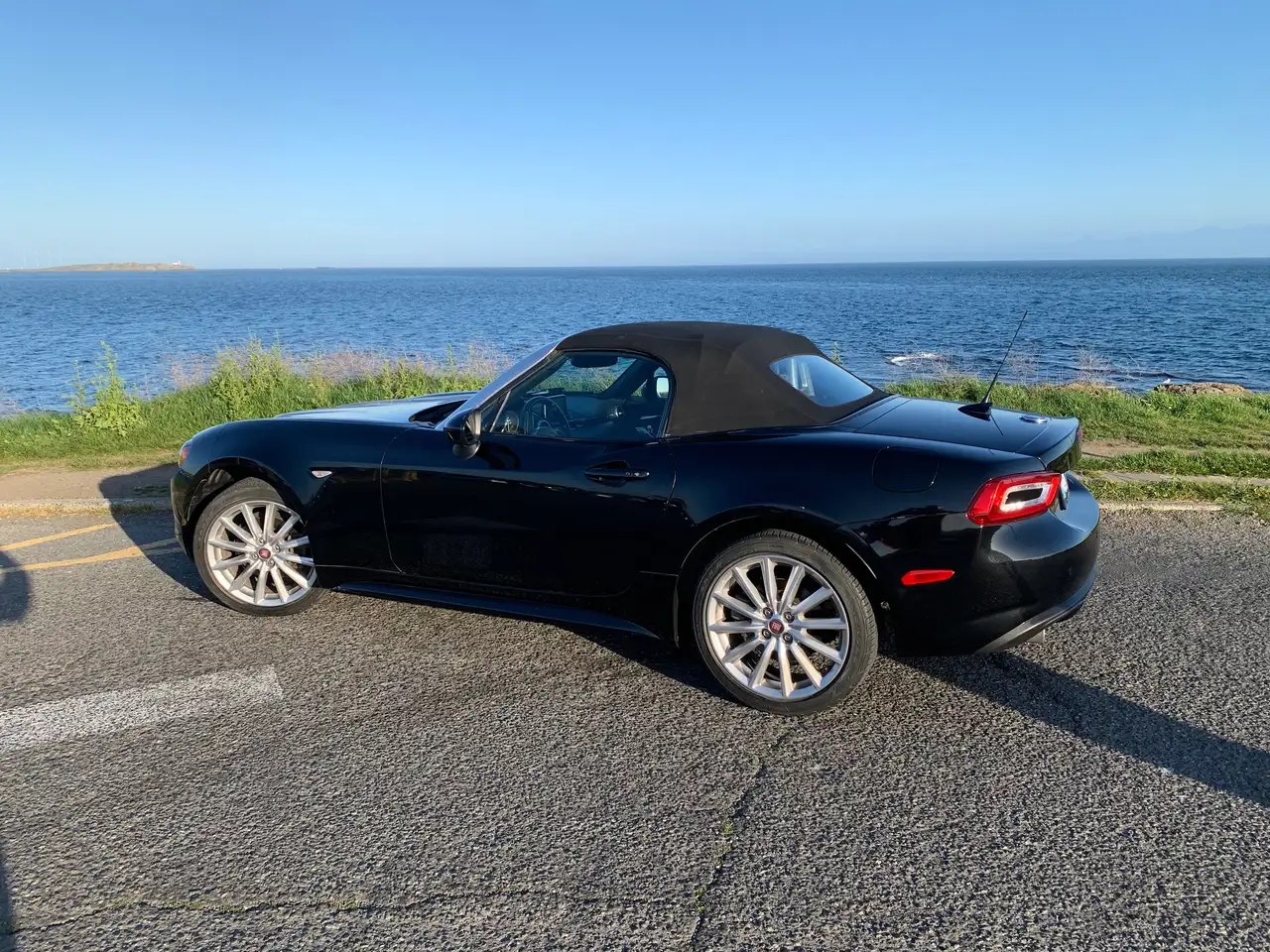 Fiat 124 Spider снимка Fiat 124 Spider