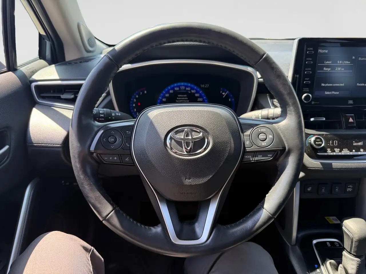 Toyota Corolla Cross photo Toyota Corolla Cross