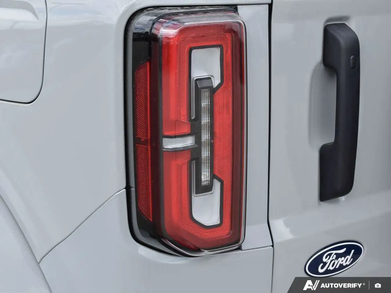 Ford Bronco снимка Ford Bronco