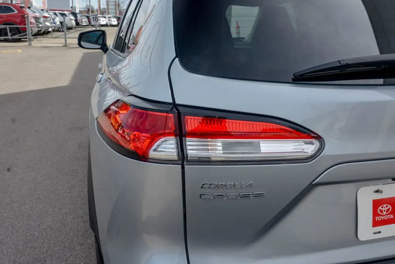 Toyota Corolla Cross снимка Toyota Corolla Cross