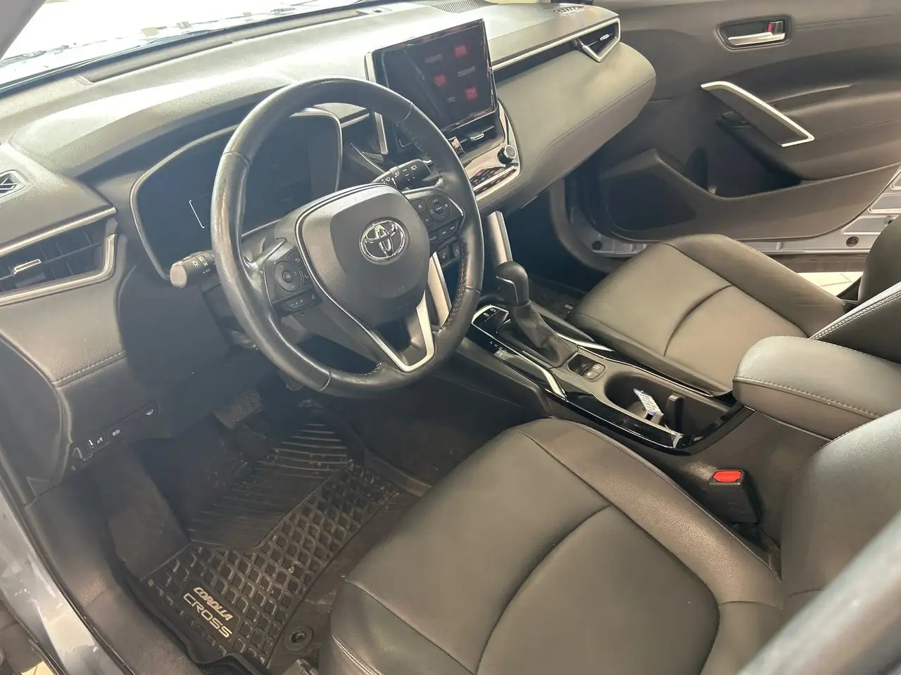 Toyota Corolla Cross photo Toyota Corolla Cross