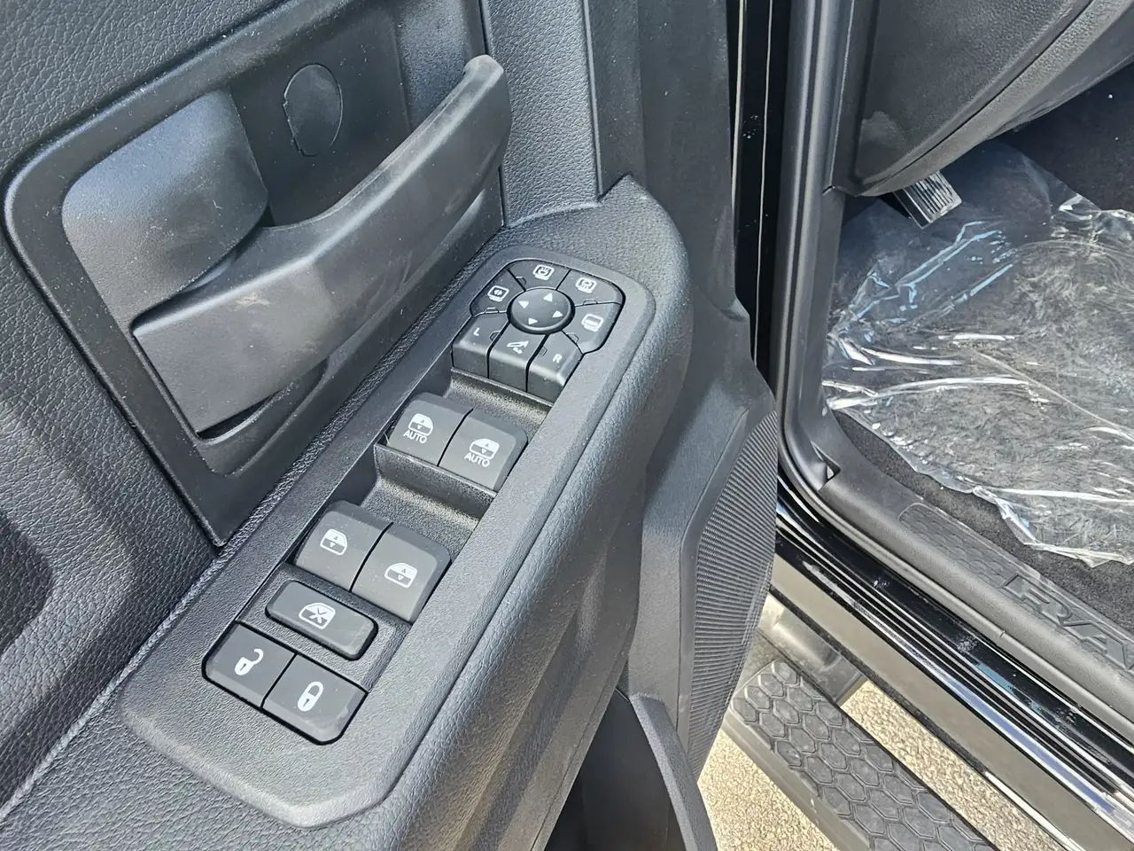 RAM 2500 photo RAM 2500