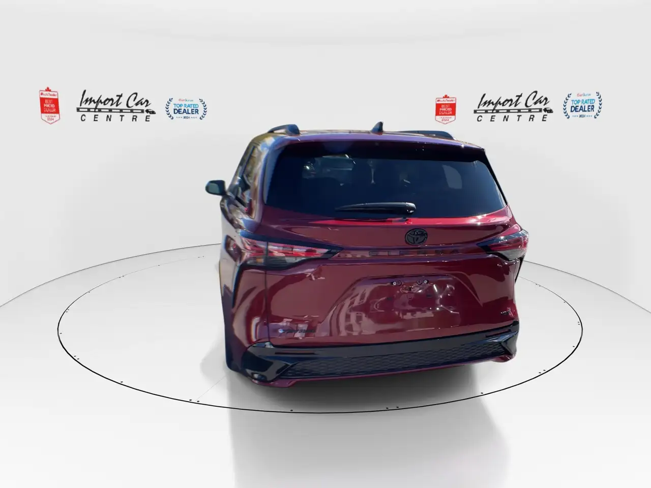Toyota Sienna снимка Toyota Sienna
