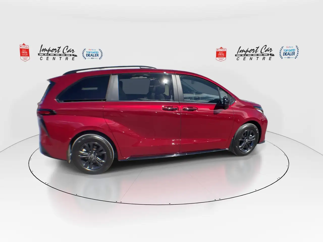 Toyota Sienna снимка Toyota Sienna
