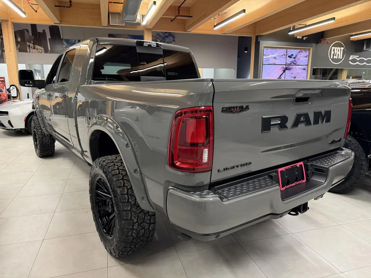 RAM 2500 fotografie RAM 2500