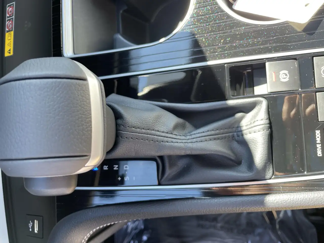 Toyota Sienna снимка Toyota Sienna