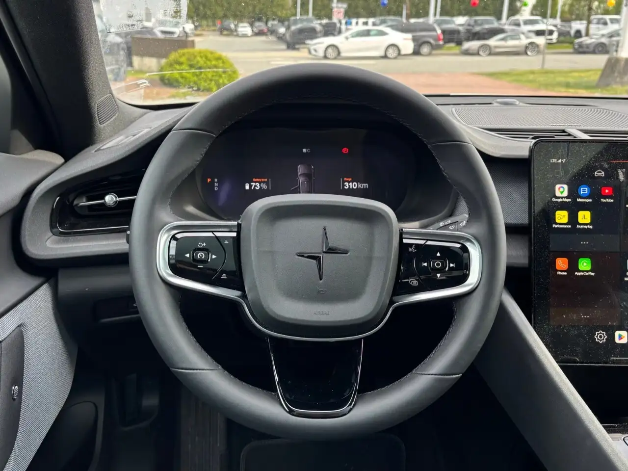Polestar 2 снимка Polestar 2