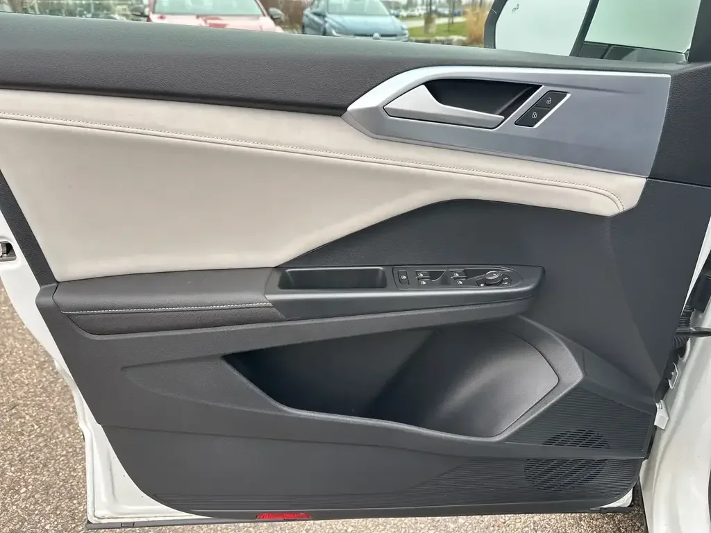 Volkswagen Taos снимка Volkswagen Taos