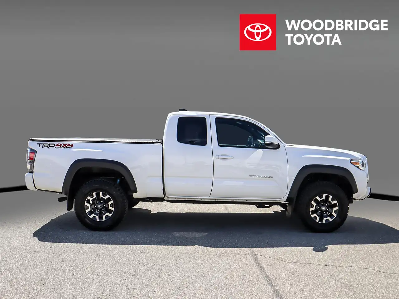 Toyota Tacoma снимка Toyota Tacoma