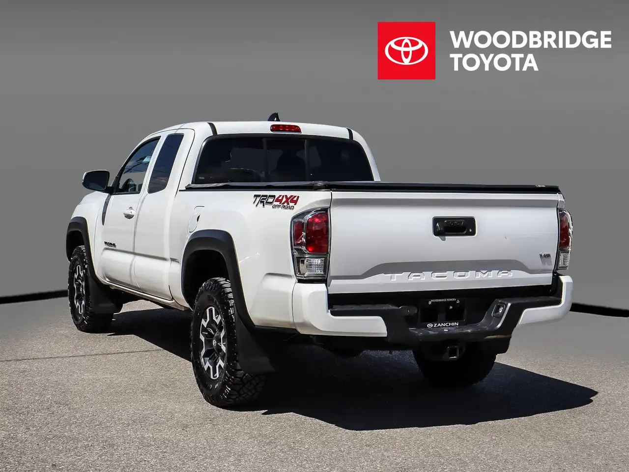 Toyota Tacoma снимка Toyota Tacoma