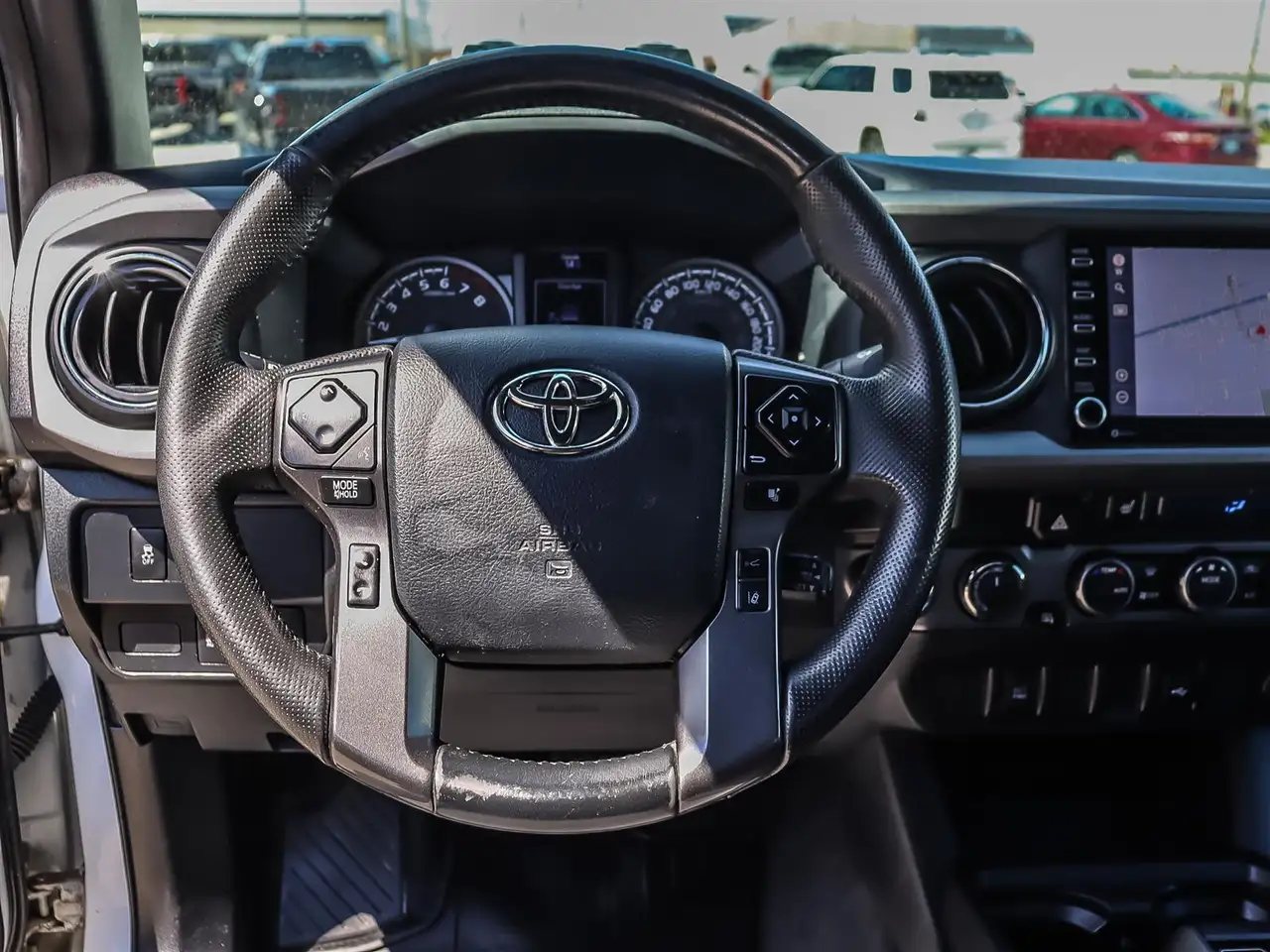 Toyota Tacoma снимка Toyota Tacoma