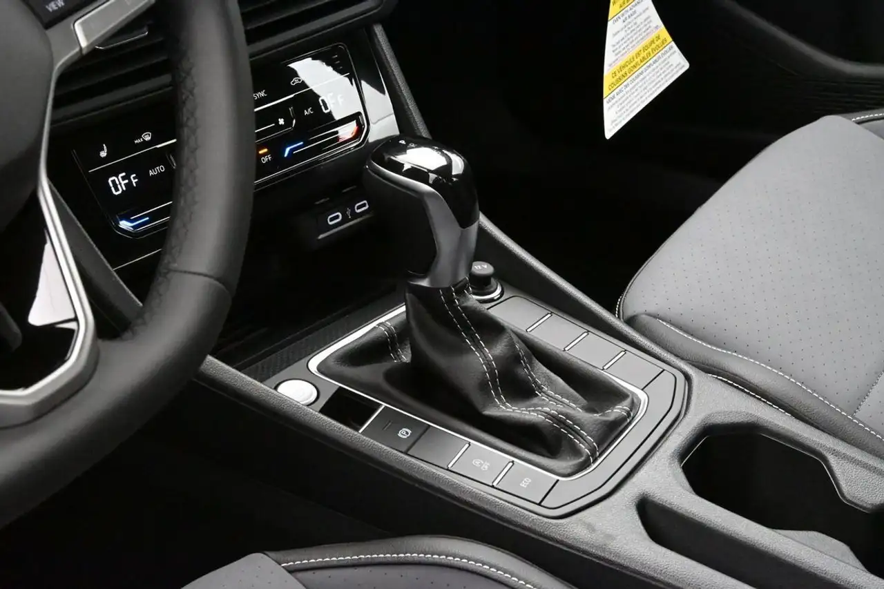 Volkswagen Jetta снимка Volkswagen Jetta