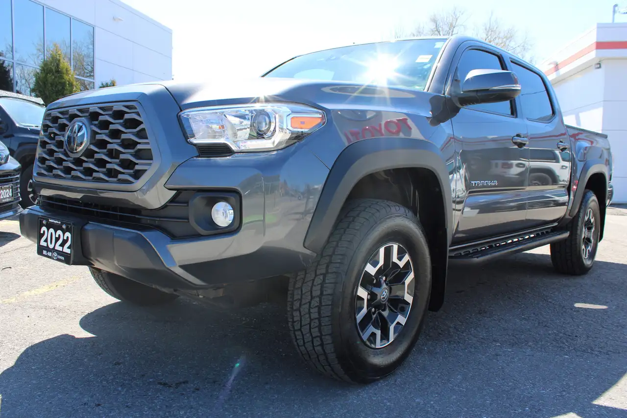 Toyota Tacoma снимка Toyota Tacoma