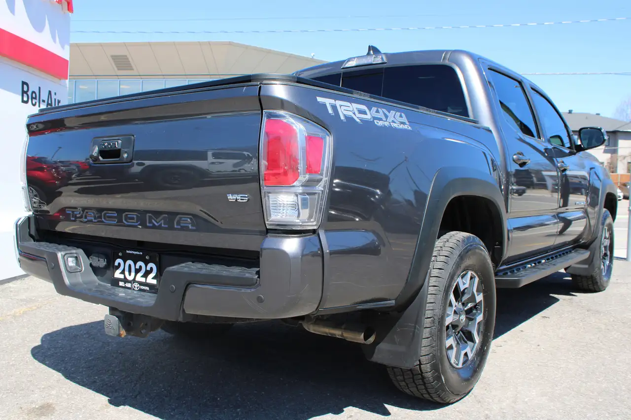 Toyota Tacoma снимка Toyota Tacoma