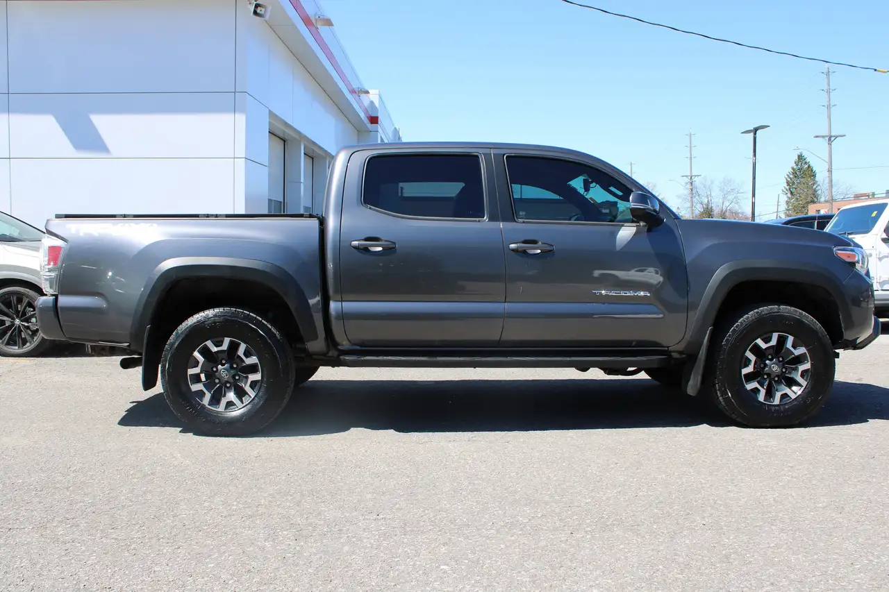 Toyota Tacoma снимка Toyota Tacoma