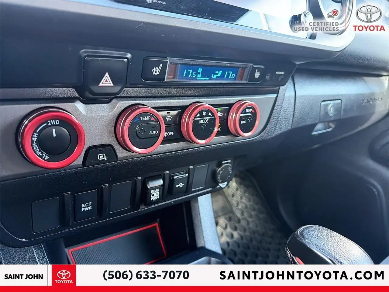 Toyota Tacoma снимка Toyota Tacoma