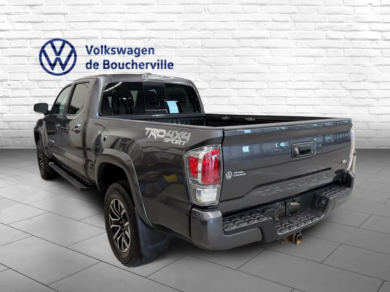 Toyota Tacoma снимка Toyota Tacoma
