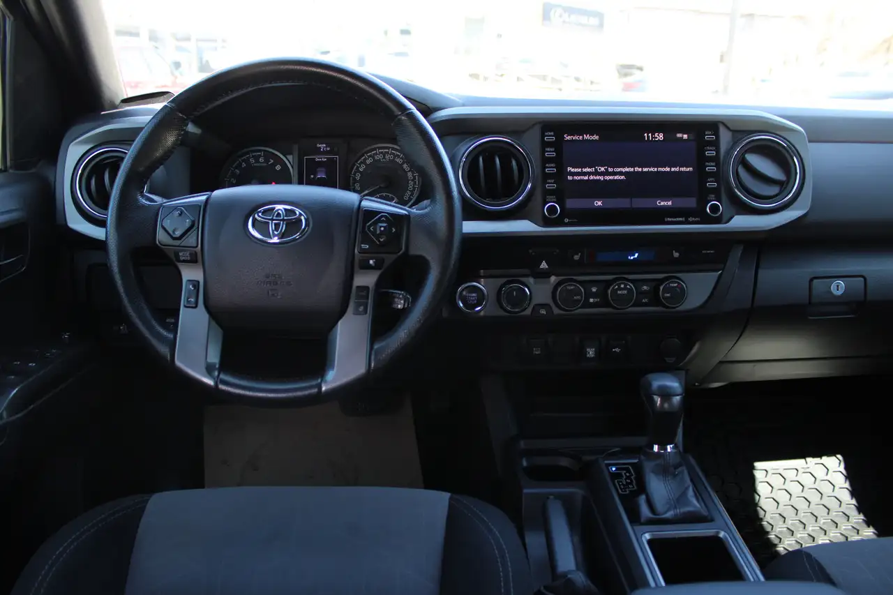 Toyota Tacoma снимка Toyota Tacoma