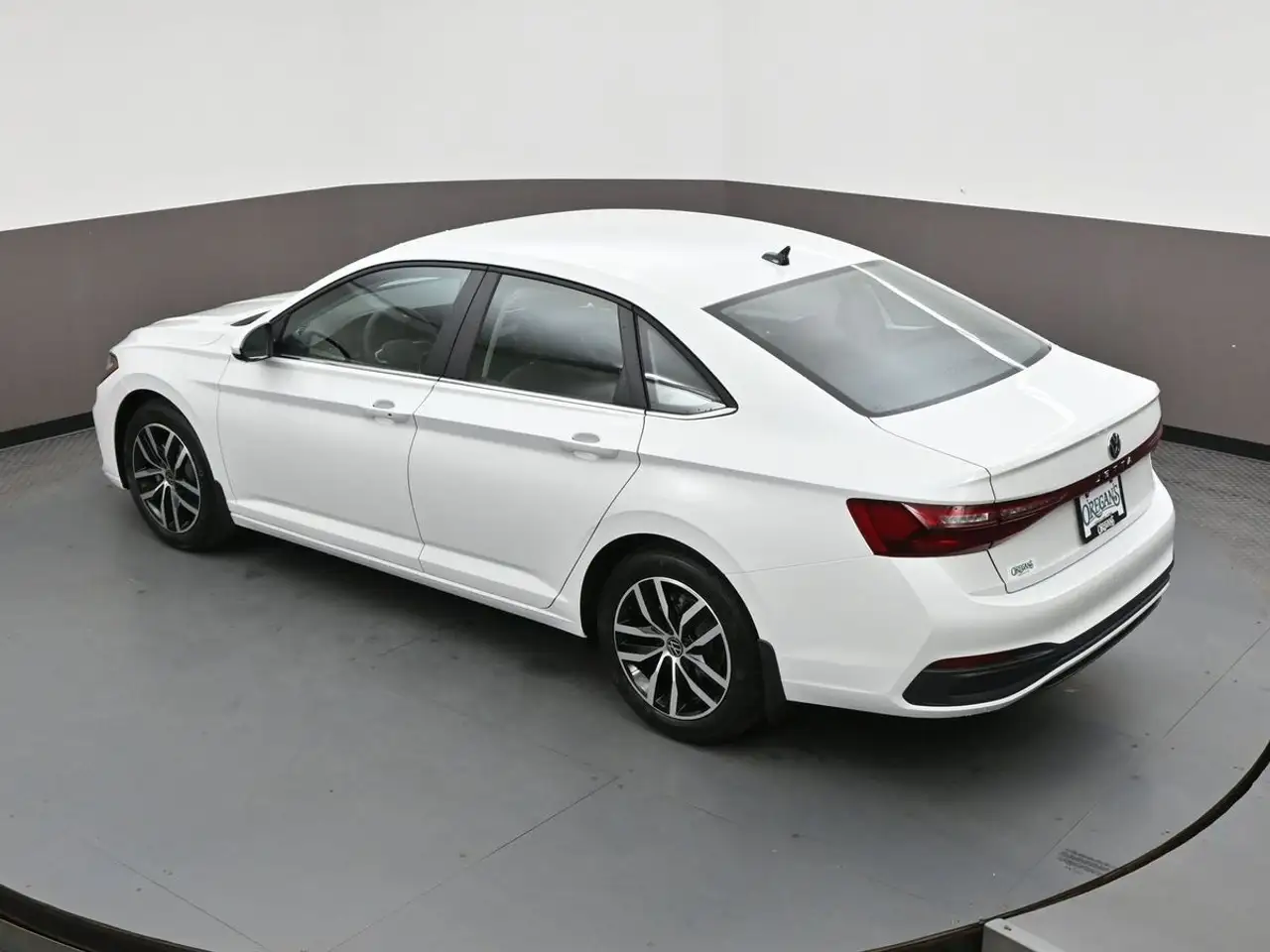Volkswagen Jetta снимка Volkswagen Jetta