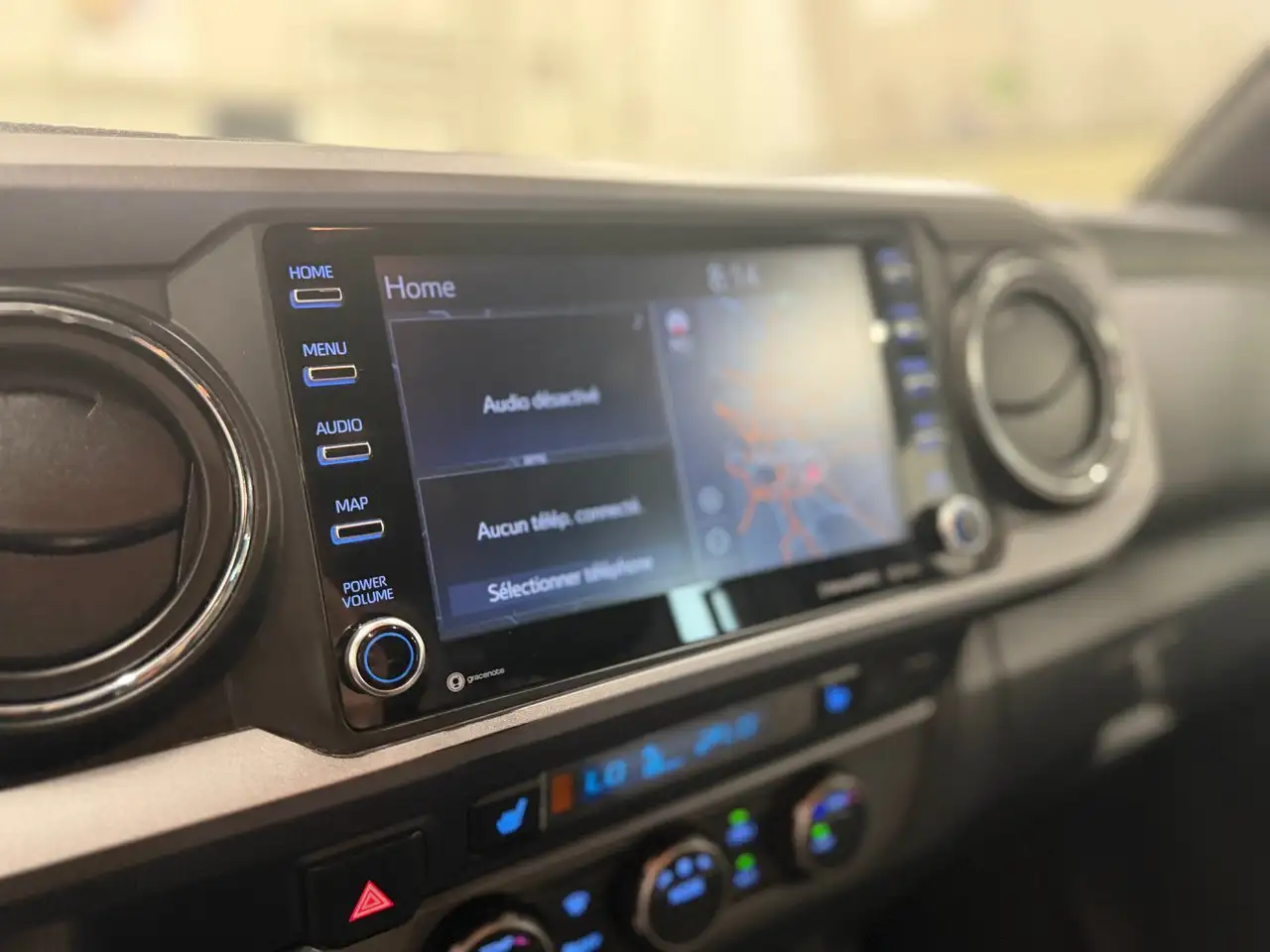 Toyota Tacoma снимка Toyota Tacoma