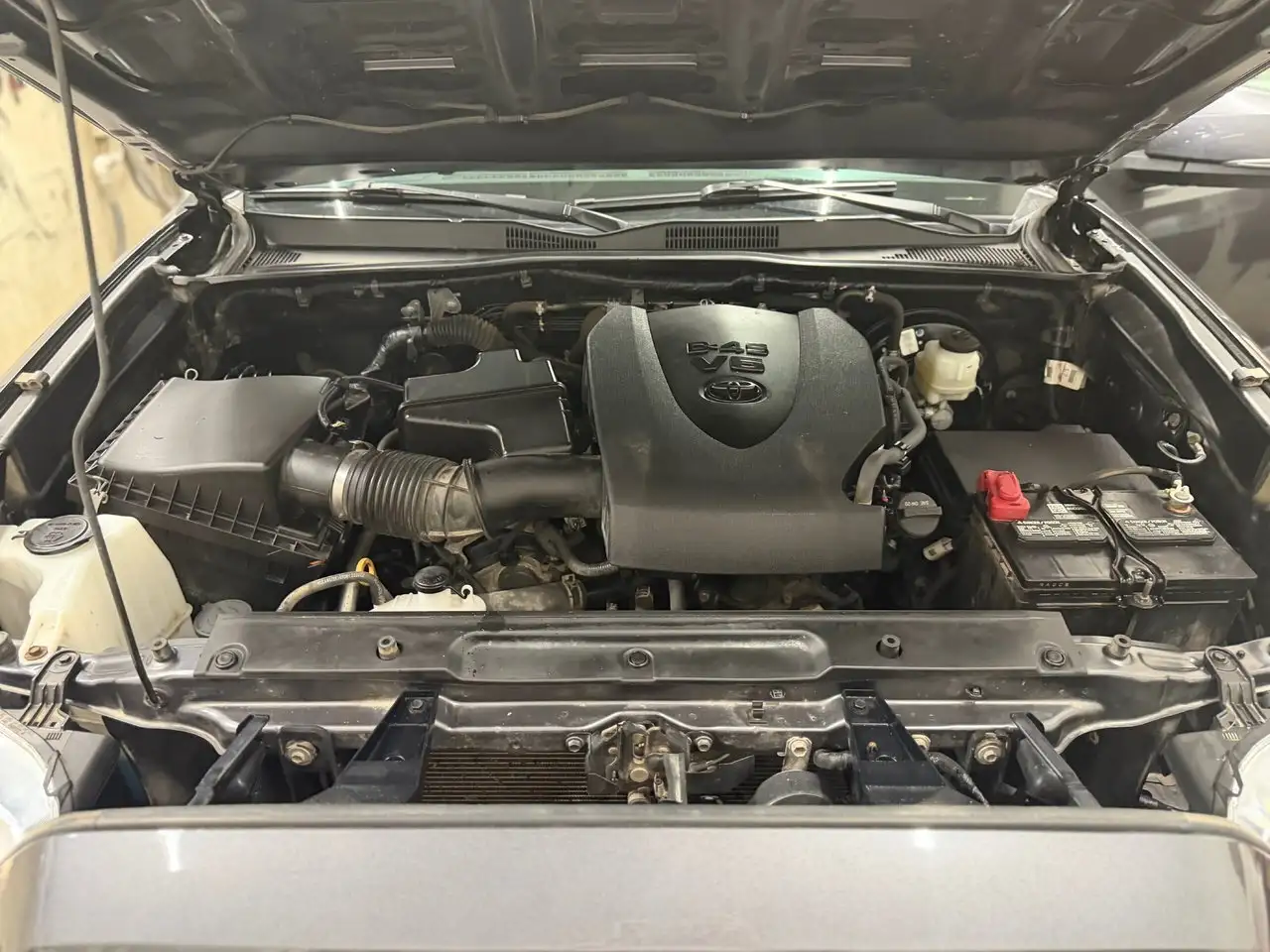 Toyota Tacoma снимка Toyota Tacoma