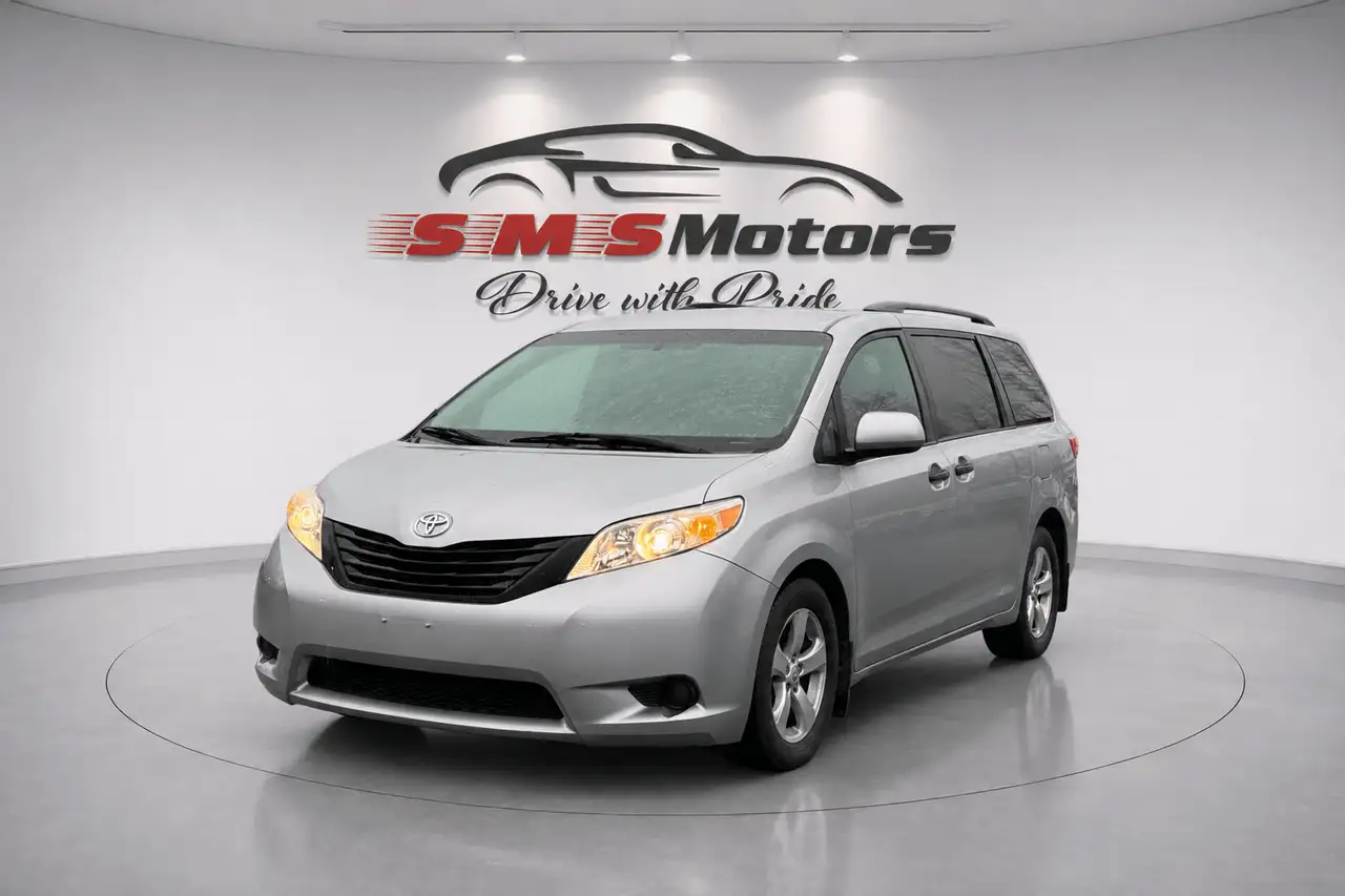 Toyota Sienna fotografie Toyota Sienna