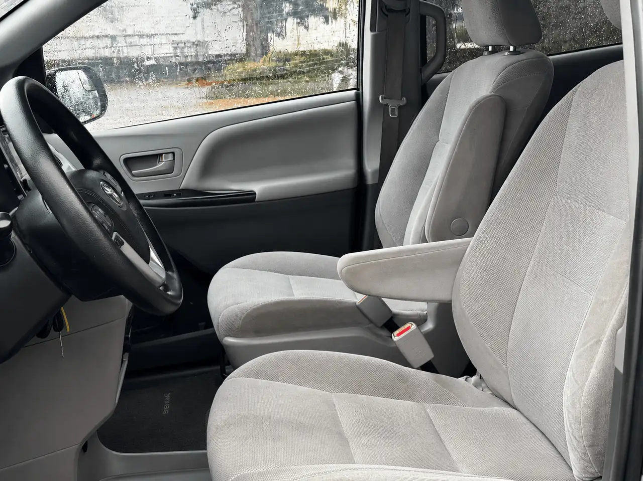 Toyota Sienna fotografie Toyota Sienna