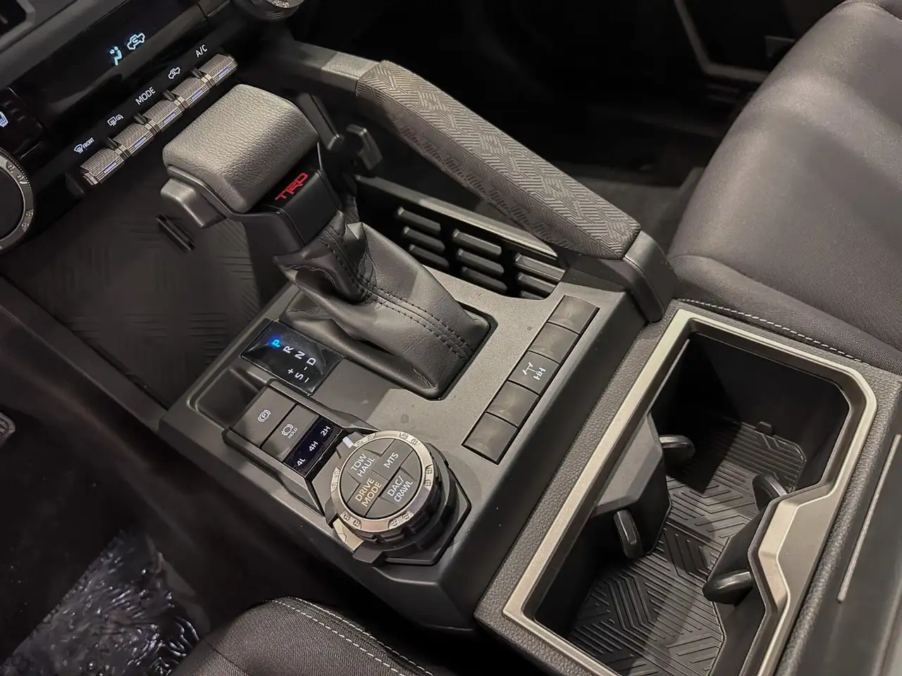 Toyota Tacoma снимка Toyota Tacoma