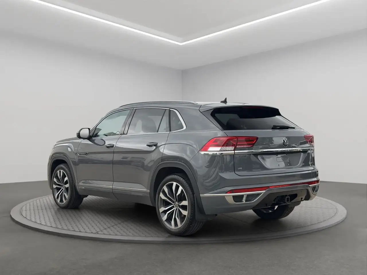 Volkswagen Atlas photo Volkswagen Atlas