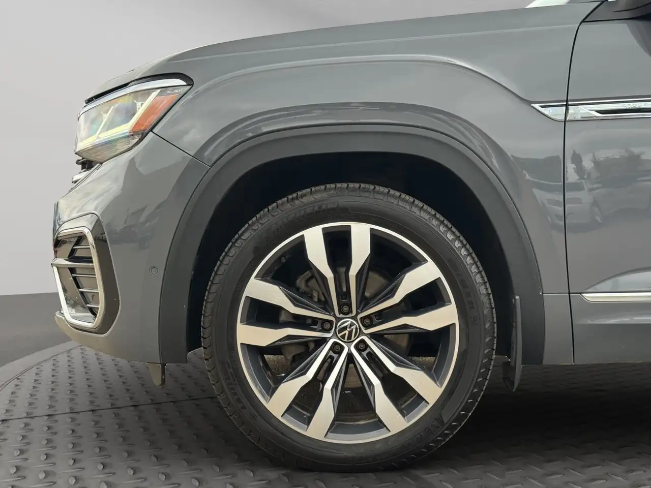 Volkswagen Atlas photo Volkswagen Atlas