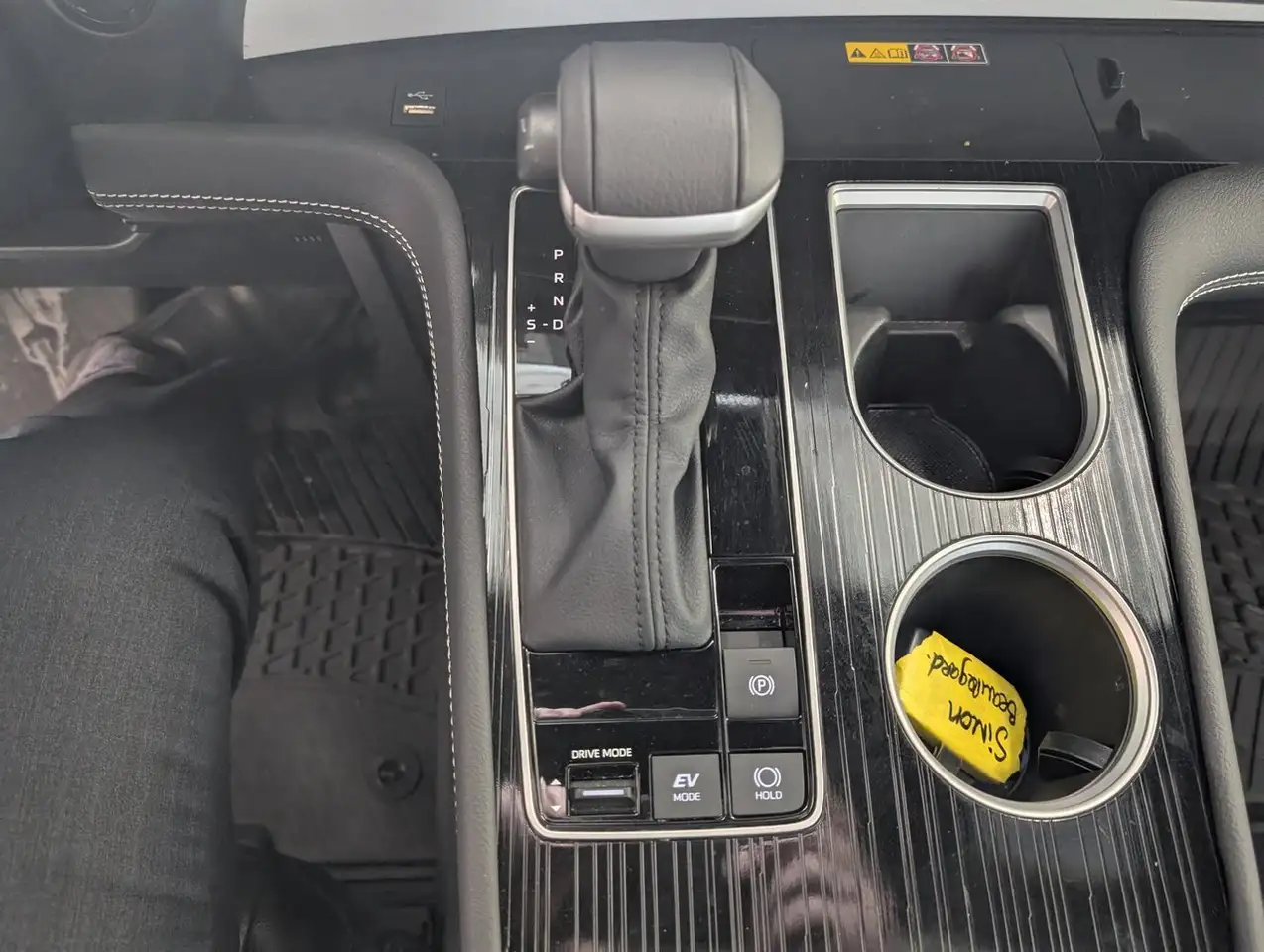 Toyota Sienna снимка Toyota Sienna