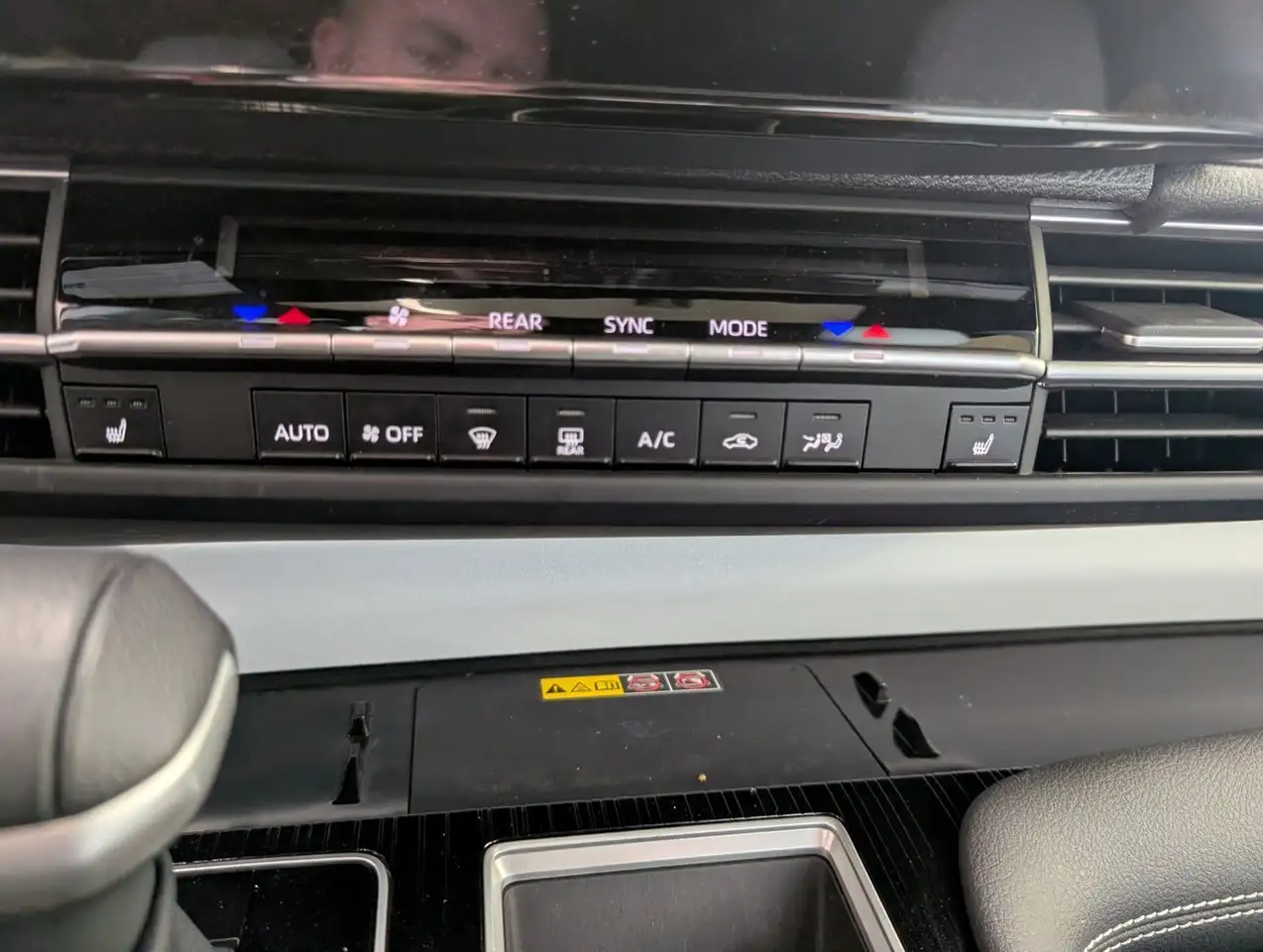Toyota Sienna снимка Toyota Sienna