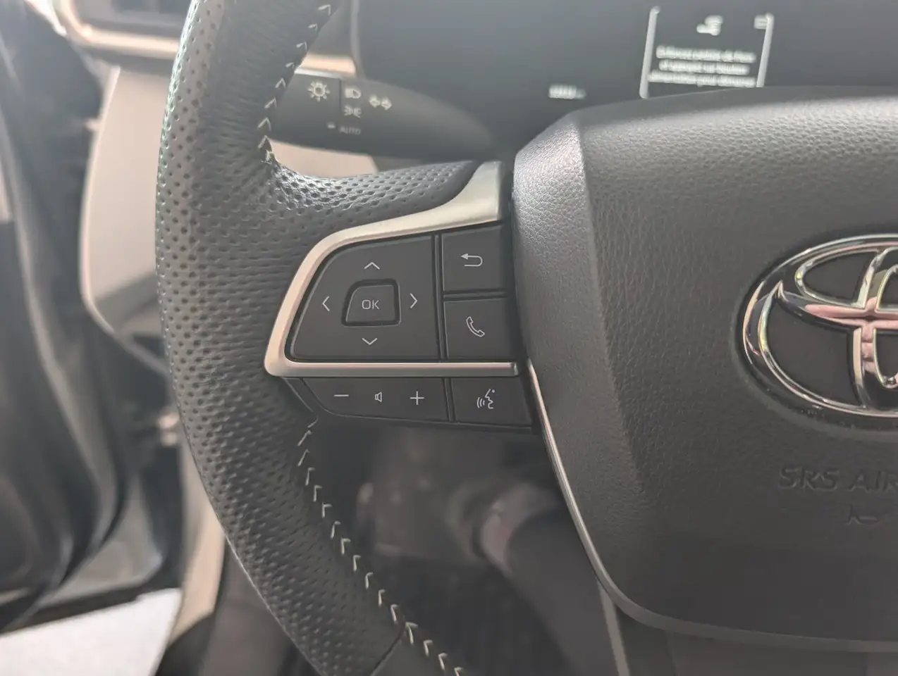 Toyota Sienna снимка Toyota Sienna