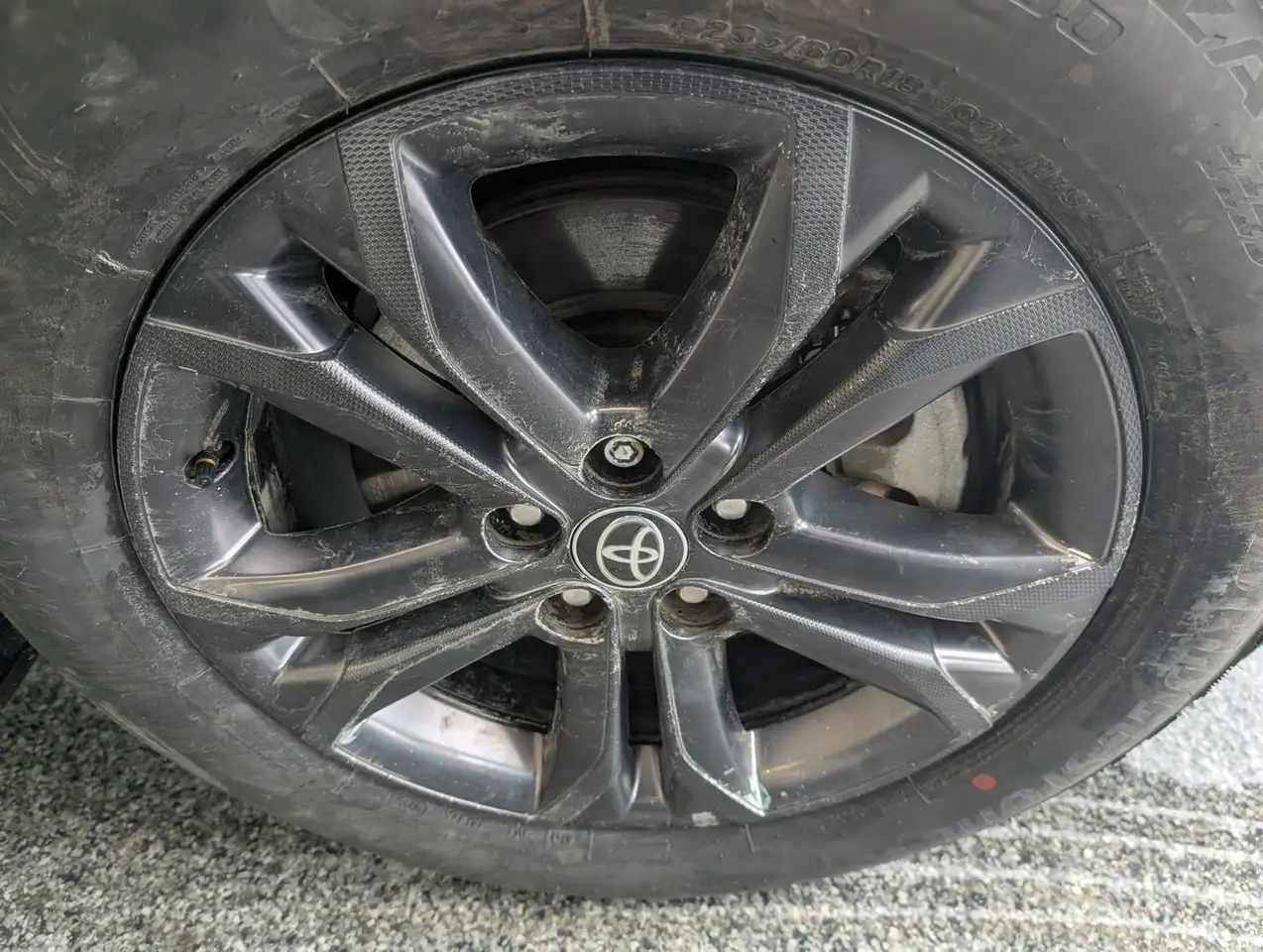 Toyota Sienna снимка Toyota Sienna