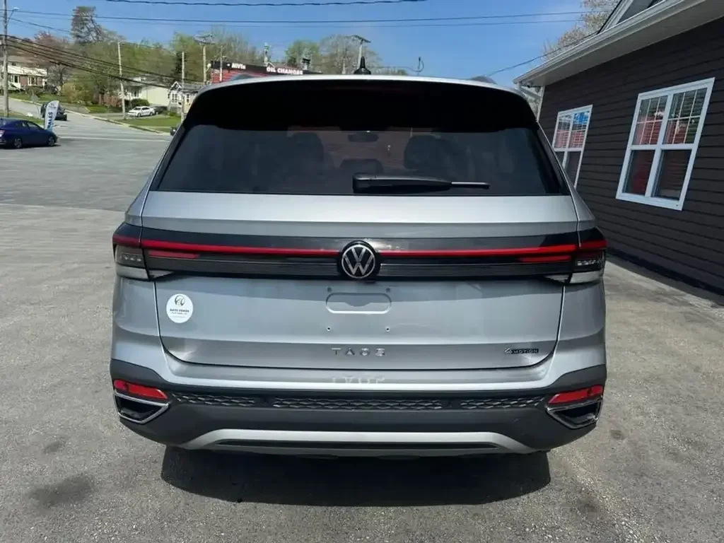 Volkswagen Taos снимка Volkswagen Taos