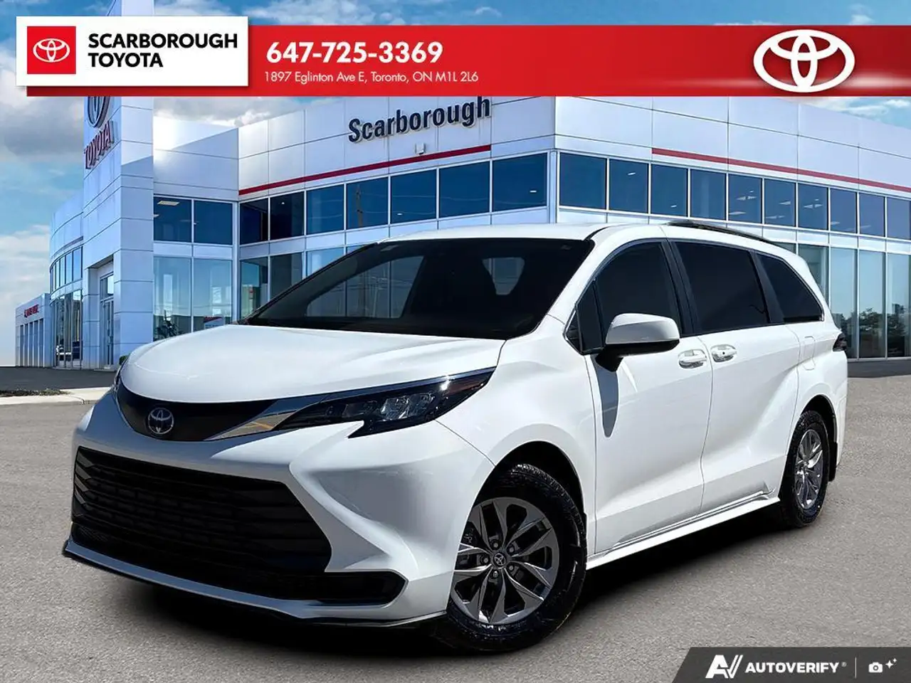 Toyota Sienna снимка Toyota Sienna